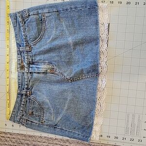 Rare! Y2K G-Unit denim and lace mini skirt!!! Perfect pre-loved condition! sz 1